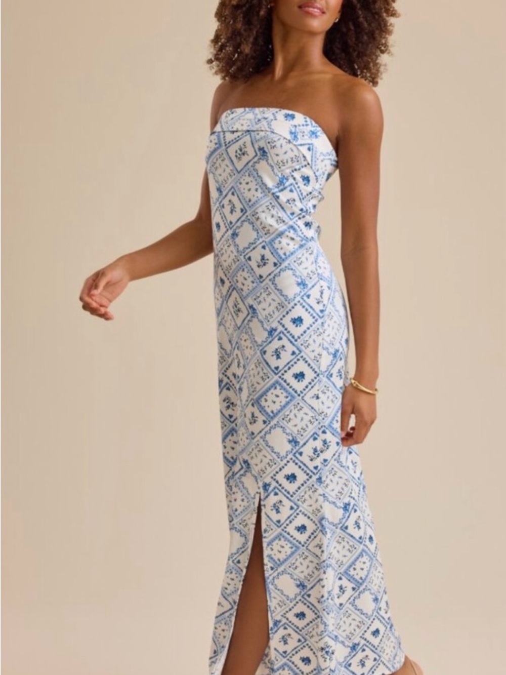 Altar’d State Donna Satin Strapless Maxi Dress – Blue/White – Medium – NWT